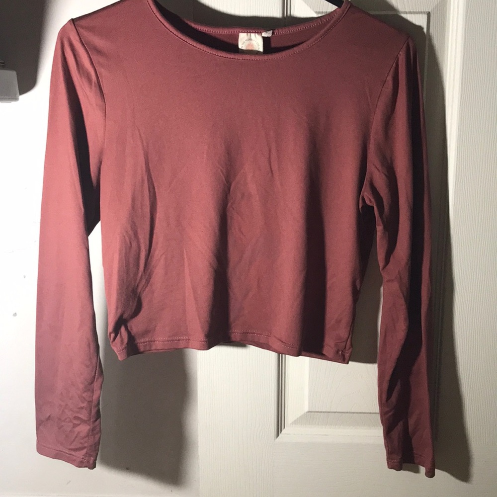 Long sleeve crop top